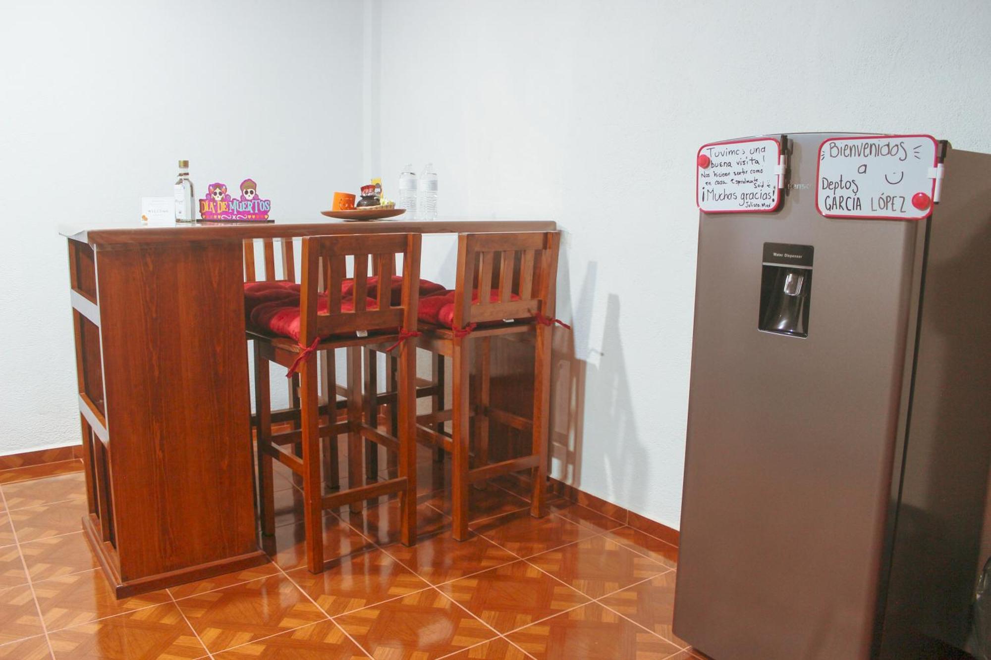 Departamentos "Garcia Lopez" Es Amplio Muy Acogedor 2 Dormitorios Y Cerca Del Auditorio Guelaguetza Oaxaca Exterior foto